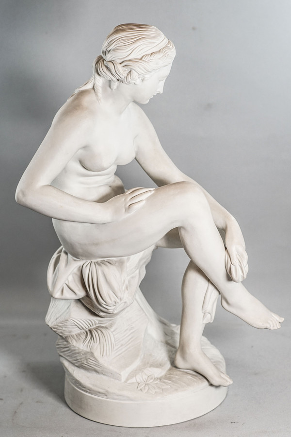 DIE TOILETTE, Biscuit nach James PRADIER