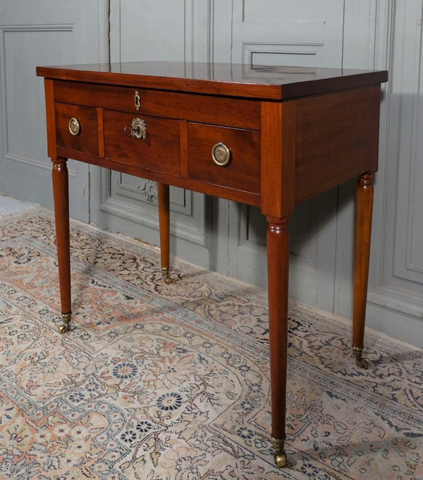 Louis XVI Period Men's Dressing Table In Mahogany