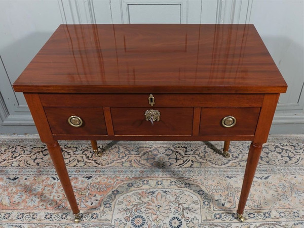 Louis XVI Period Men's Dressing Table In Mahogany