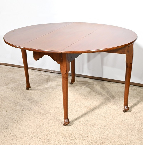 Mahogany oval table with 6 place settings, England - 1st Part 19th century