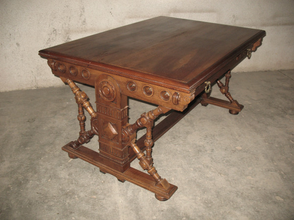 Flat desk in solid blond walnut 19th century Haute Epoque style