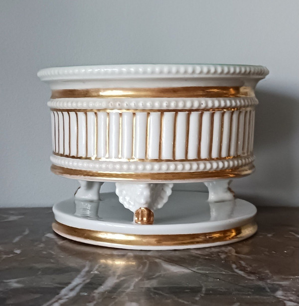 Paris, Empire period, Restoration - superb inkwell and circular tripod penholder - porcelain