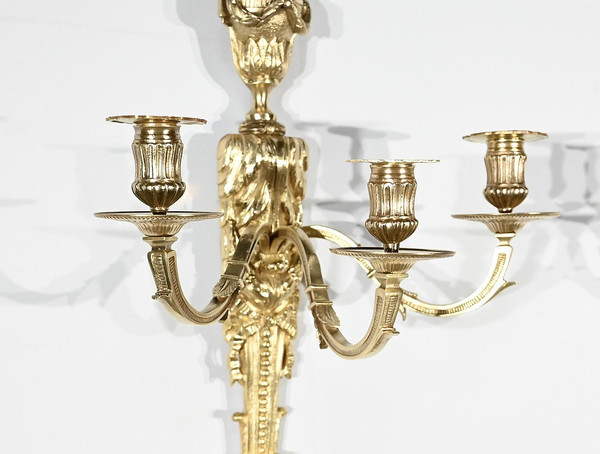 Pair of gilt bronze wall lights, Louis XVI style - Mid-19th century