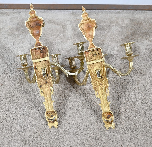 Pair of gilt bronze wall lights, Louis XVI style - Mid-19th century