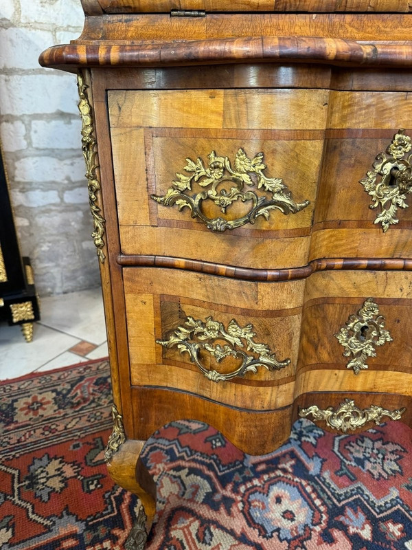 SCRIBANNE CHEST OF DRAWERS IN WALNUT