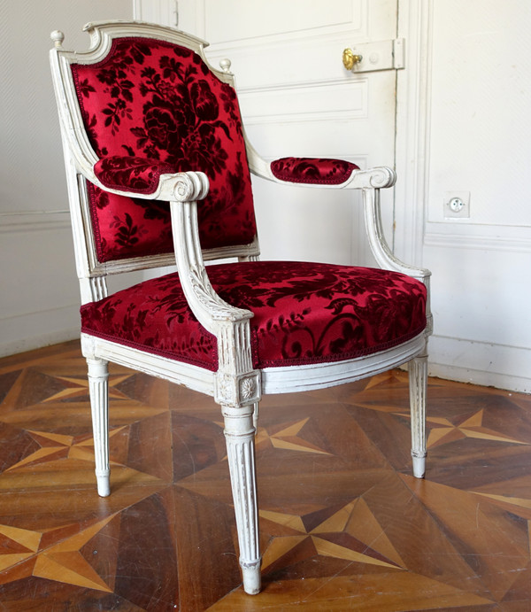 Louis XVI period desk armchair in carved wood and Genoa velvet