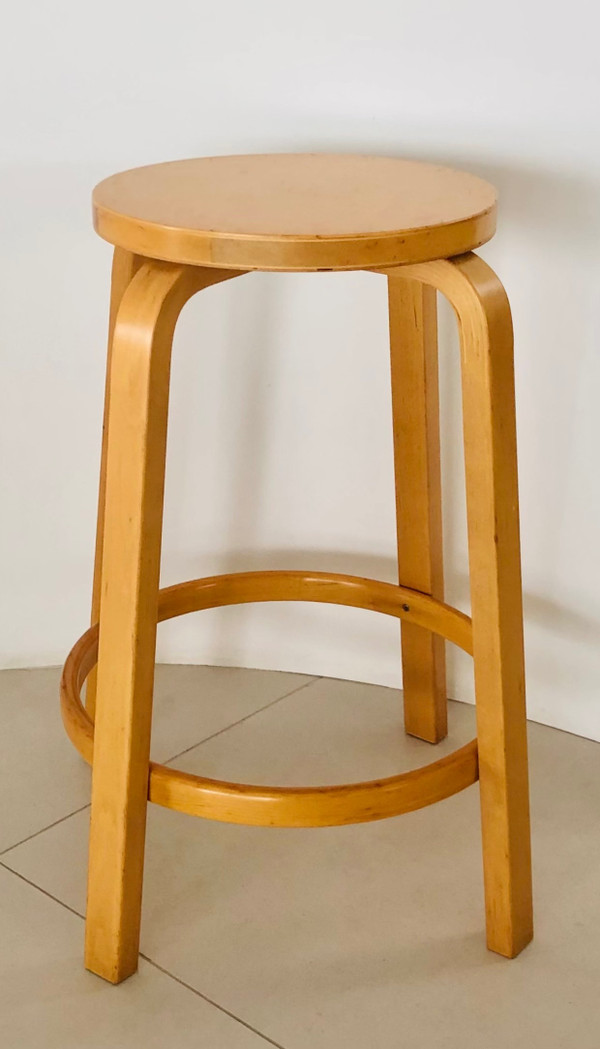 Barhocker 64 von Alvar Aalto für Artek, Finnland 1980er Jahre