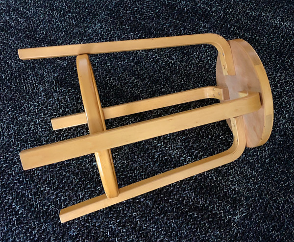 Barhocker 64 von Alvar Aalto für Artek, Finnland 1980er Jahre