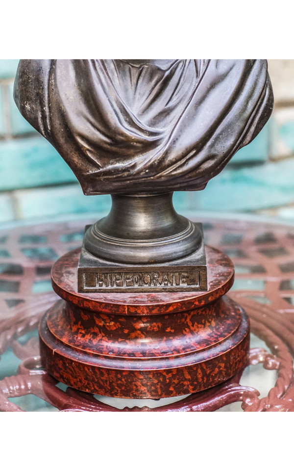 HIPPOCRATES bust regulates on marble 33 cm