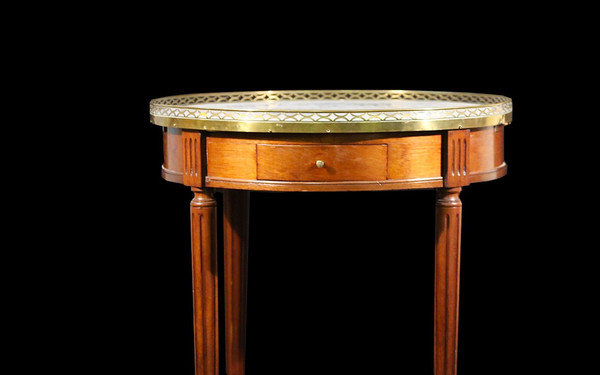 Bouillotte table, pedestal table  19th century  Laton baluster 