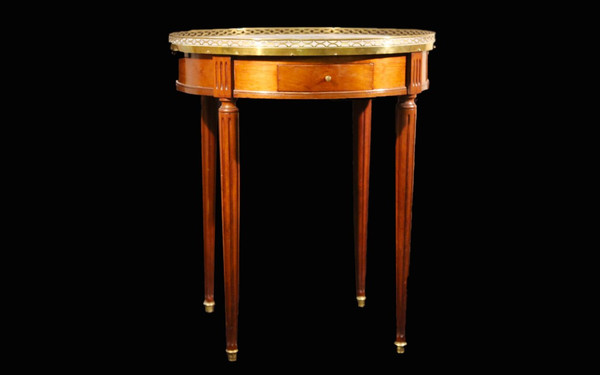 Bouillotte table, pedestal table  19th century  Laton baluster 