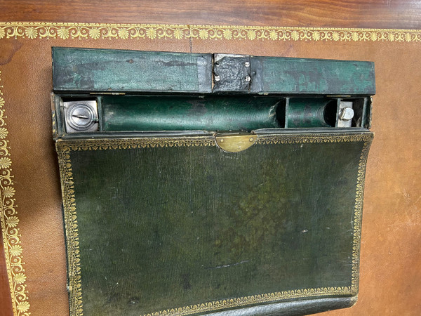 Writing Wallet - Document Holder In Green Morocco - First Empire Period Early 19th Century