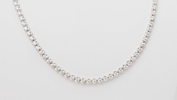 Collier rivière en or blanc et diamants