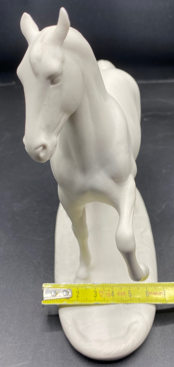 PORCELAIN HORSE