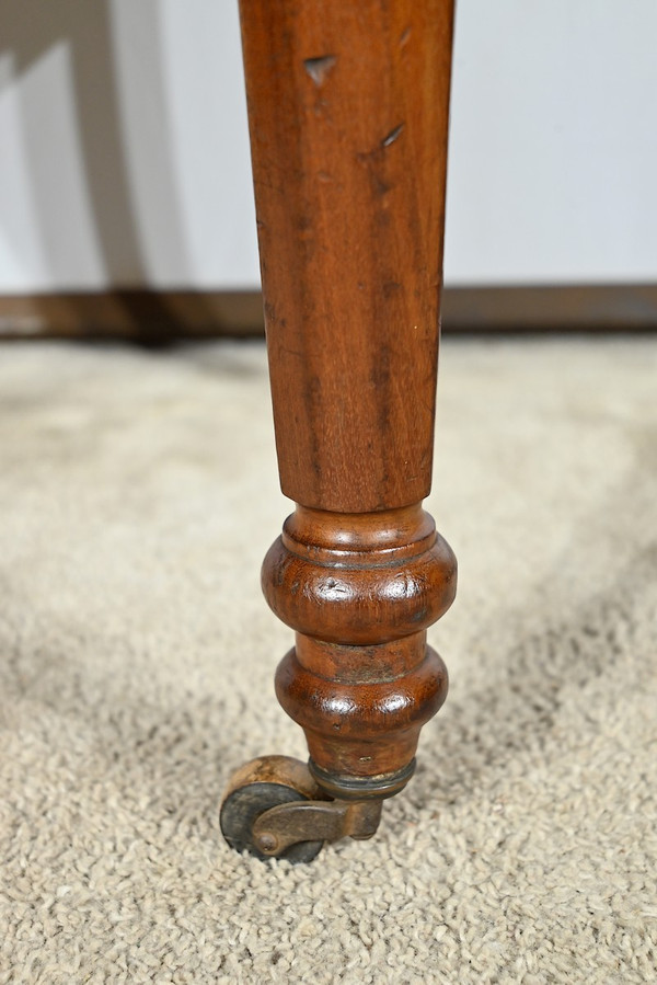 Pair of Cuban Mahogany Chairs, Restoration Period – Early 19th Century