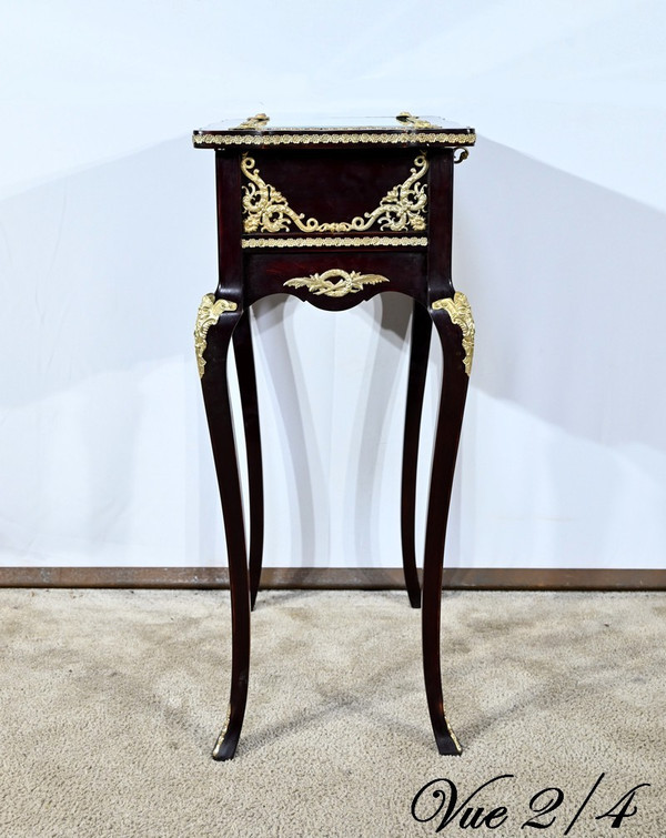 Middle Display Table in Stained Mahogany, Louis XV style, Napoleon III period – Mid-19th century