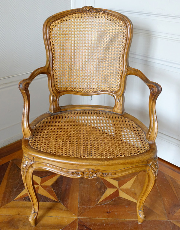 François Reuze: caned office armchair from the Louis XV period, stamped