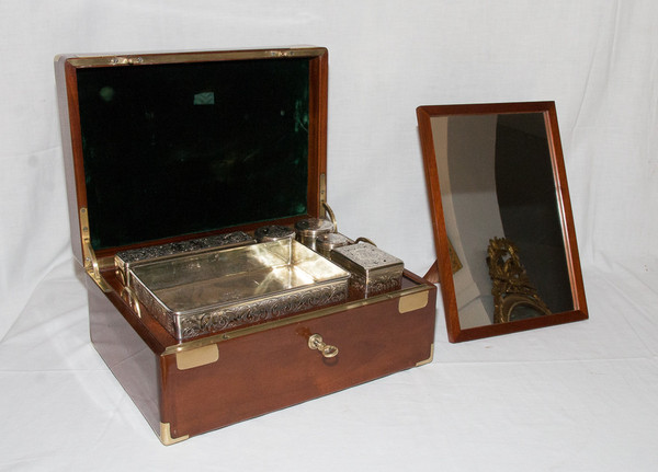 Louis Ainé Aucoc Travel Necessary Box Mid-19th Century