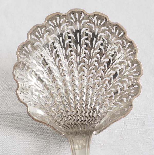 Sprinkling spoon in solid silver Empire period Rooster hallmark - early 19th century