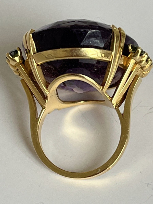 5268- Ring Cocktail Yellow gold Amethyst 35 Ct Peridots