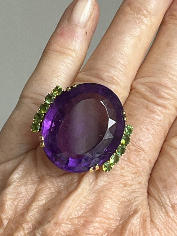 5268- Ring Cocktail Yellow gold Amethyst 35 Ct Peridots