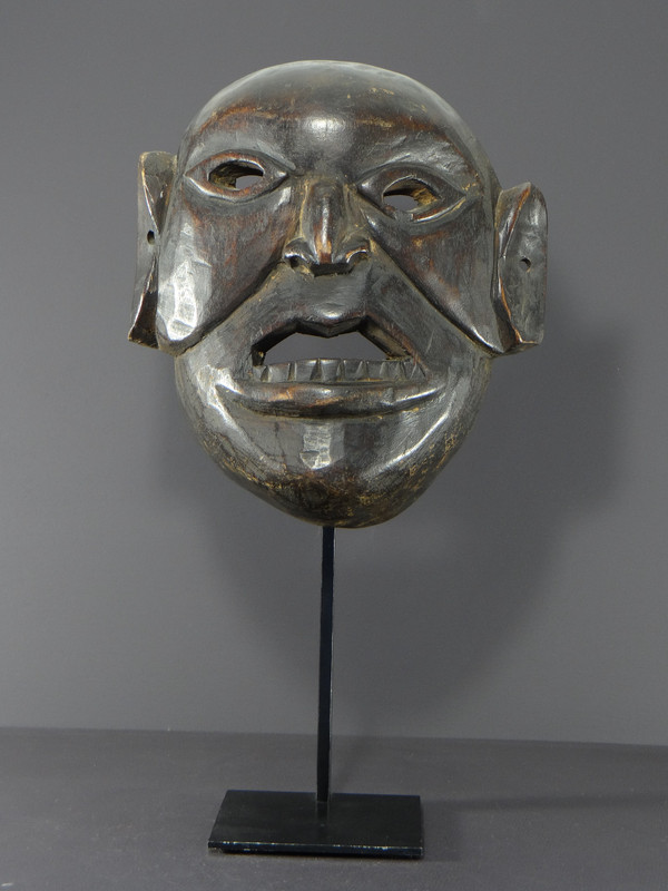 Nepal, Monpa ethnic group, First half of 20th century, Anthropomorphic hardwood mask.