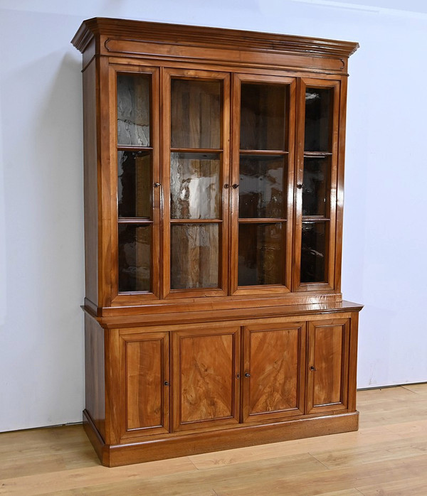 Solid walnut two-part bookcase - Late 19th century