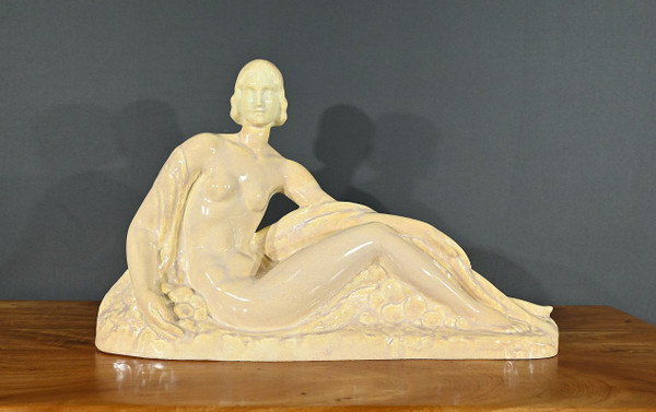 Art Deco sculpture "Jeune femme parmi les fleurs", Odyv, Manufacture Berlot-Mussier - 1930