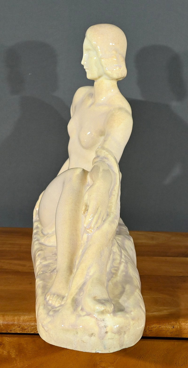 Art Deco sculpture "Jeune femme parmi les fleurs", Odyv, Manufacture Berlot-Mussier - 1930