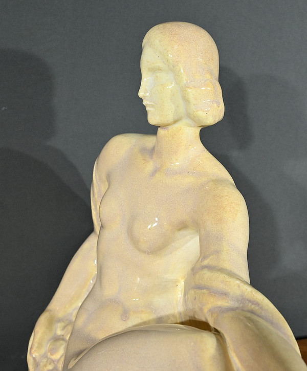 Art Deco sculpture "Jeune femme parmi les fleurs", Odyv, Manufacture Berlot-Mussier - 1930