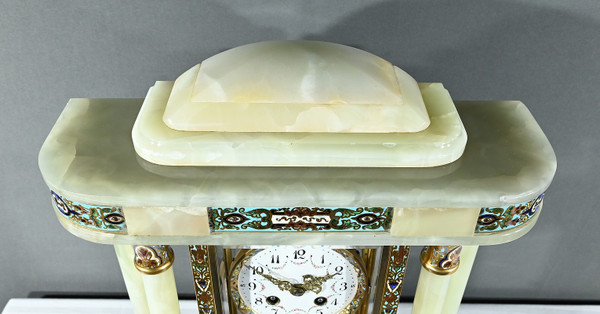 Onyx and Enamel Column Clock, Napoleon III - Mid-19th century