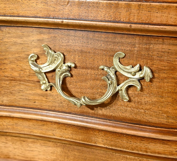 Walnut Crossbow Chest of Drawers, Louis XV style - Early 20th century