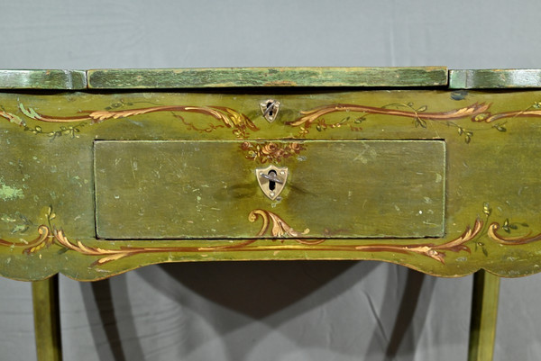 Small Dressing Table in Painted Oak, Louis XV style - Late 18th century