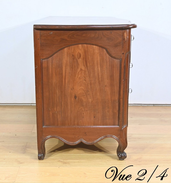 Nantaise de Port chest of drawers in Cuban mahogany - 2nd Part 18th century