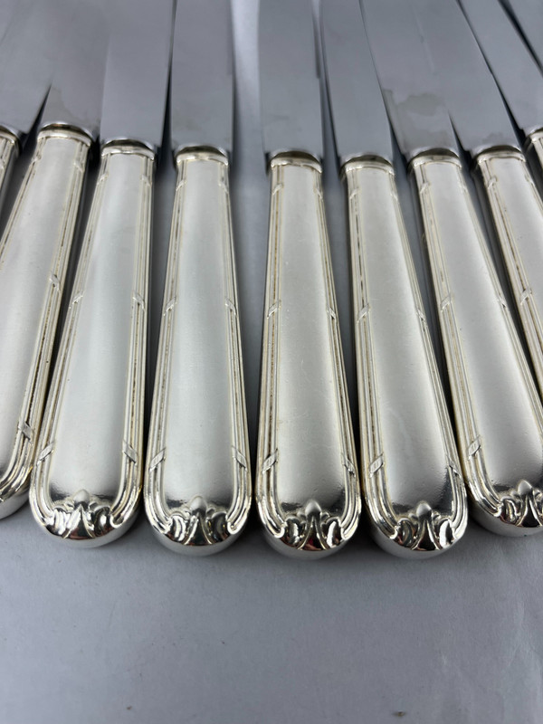 12 silver-plated ribbon table knives