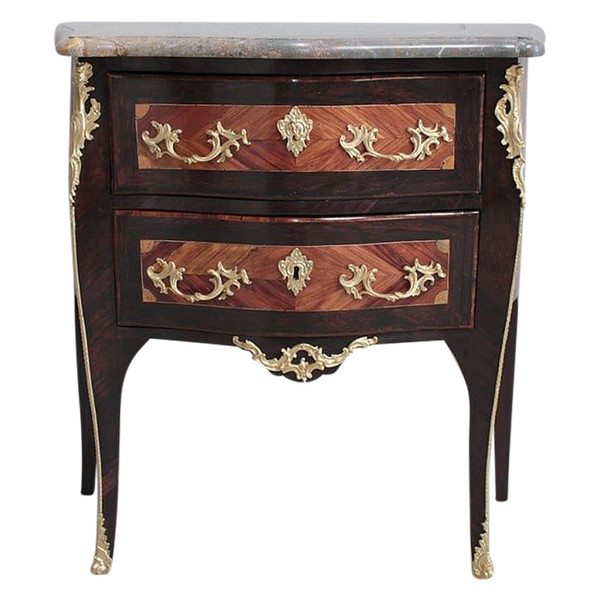 Louis XV period chest of drawers, stamped ELLAUME 18th century