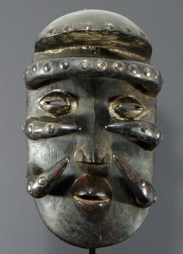 Ouest De La Côte D'ivoire, Peuple Bété, Première Moitié Du XXème Siècle, Superb Wooden Mask.