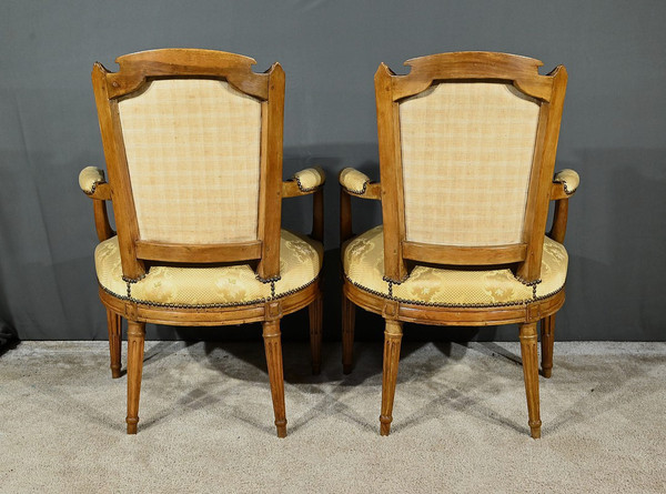 Pair of Cabriolet Armchairs in Solid Beech, Louis XVI style – Late 19th century