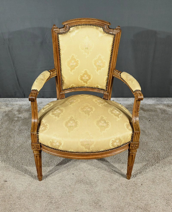 Pair of Cabriolet Armchairs in Solid Beech, Louis XVI style – Late 19th century