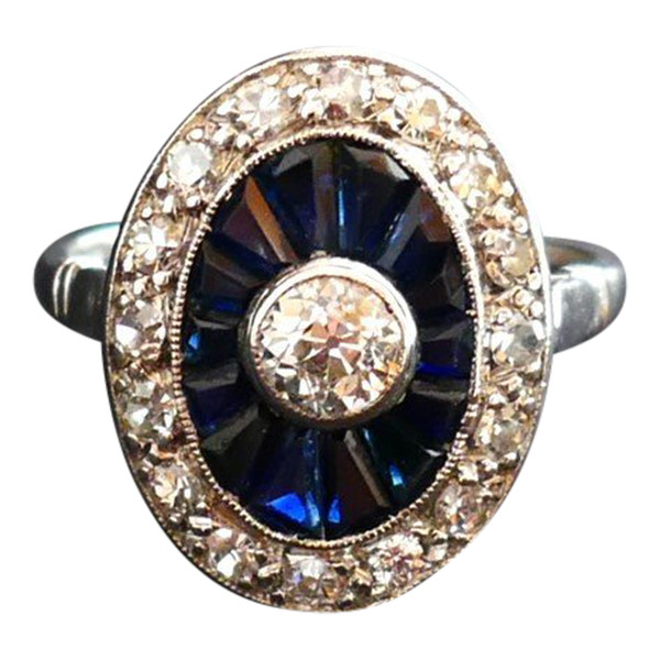 Art Deco Ring with Calibrated Diamonds and Sapphires, Platinum.