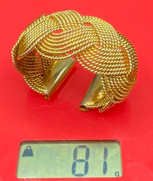 GOLD METAL BRACELET