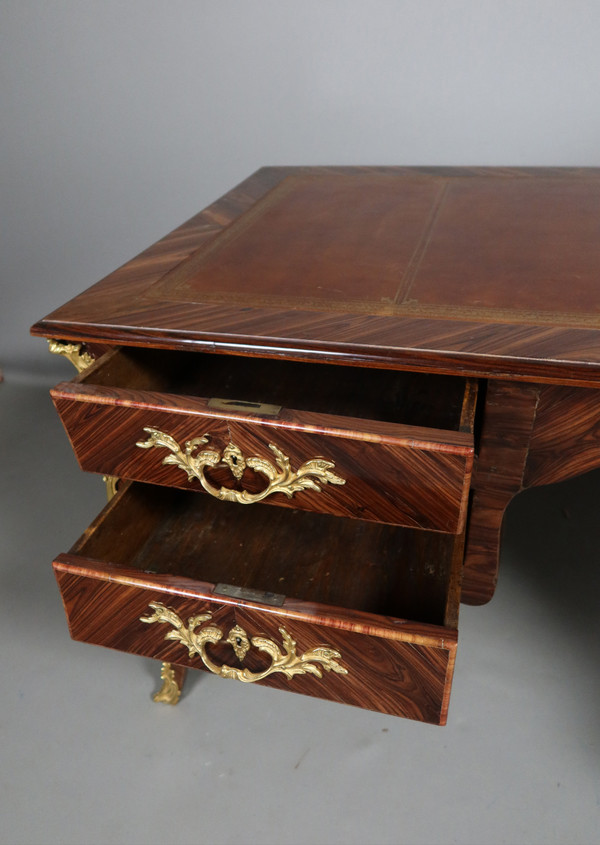 Louis XV desk 18th century