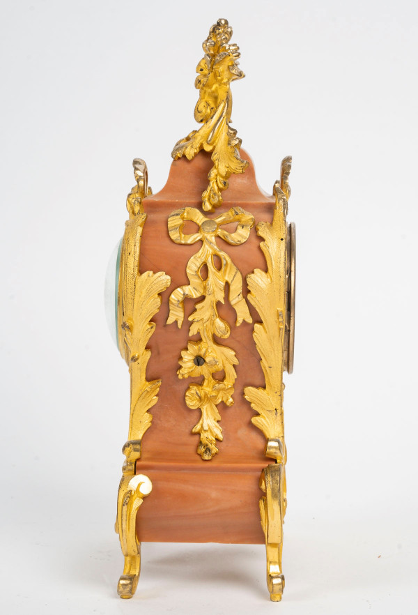 A miniature fireplace surround from the end of the 19th century