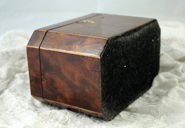 19th century mahogany burr veneer box