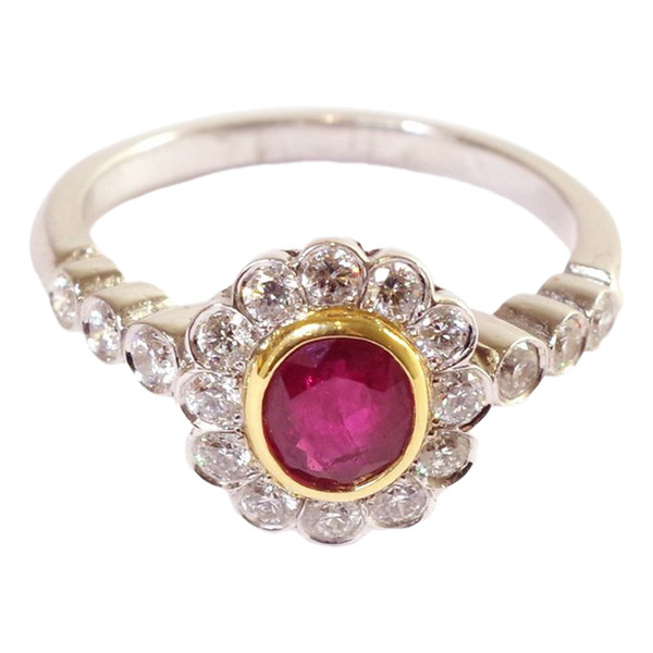 Bridal cluster ruby diamond ring in white gold 18k, wedding ring, pre-owned ring, vintage ruby ring 