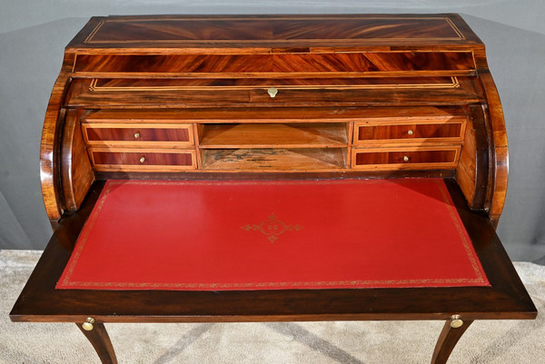 Mahogany and Rosewood Cylinder Desk, Louis XV period - 1st Part 18th century