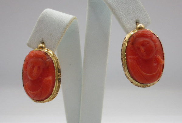 Pair of earrings, 19th century.