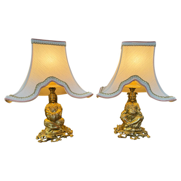 PAIR OF TABLE LAMPS IN THE LOUIS XV STYLE