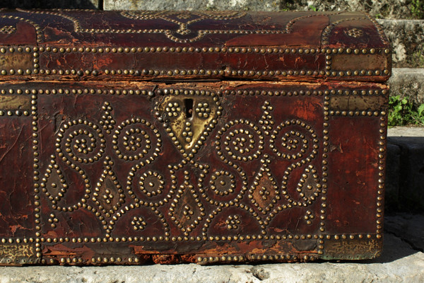 Studded leather travel case, 18th century