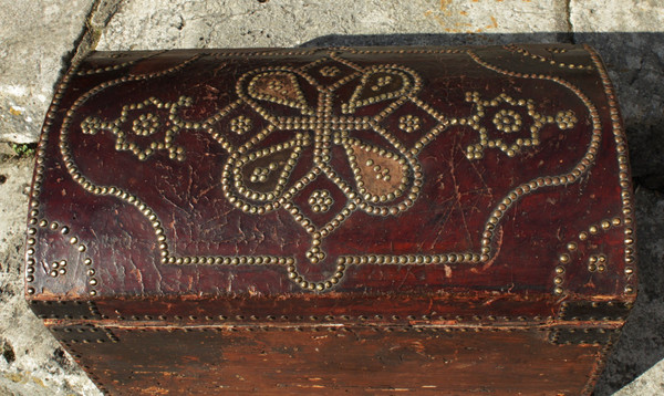 Studded leather travel case, 18th century